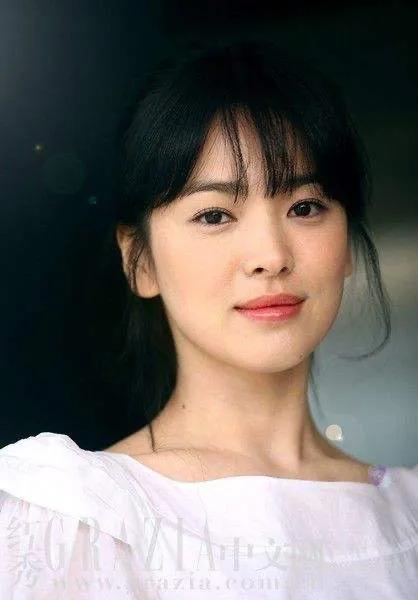 宋慧喬，天生麗質，不用妝扮，同樣無比迷人