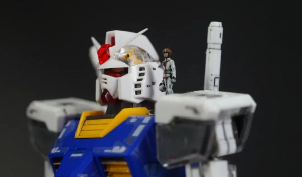 GUNPLA 40TH MEMORIAL鋼普拉40週年套裝