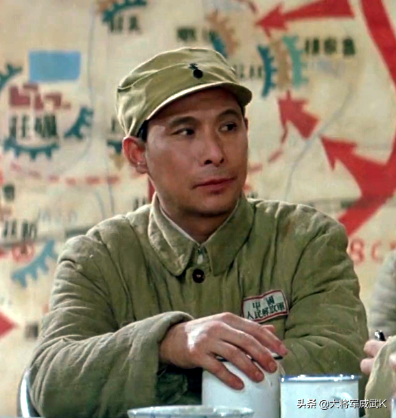 粟裕提出一大膽的戰役計劃，驚呆3位元帥，毛主席猶豫再三後同意