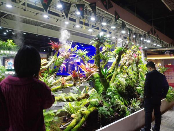 小營珠寶城藏著一處美食花園，超上鏡