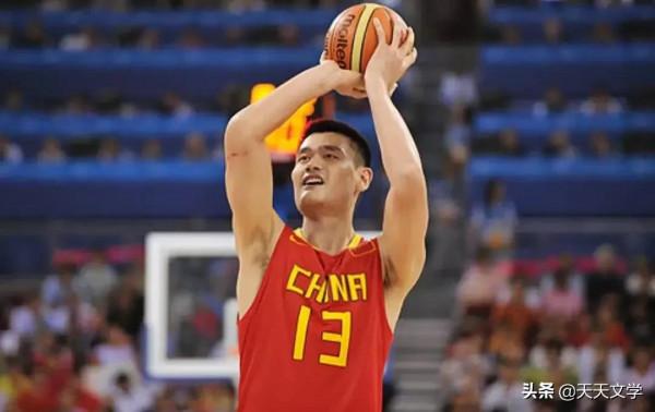 姚明對葉莉的真愛：一生只和一個女孩談戀愛，什麼人都不要只要她