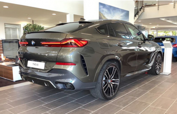 寶馬“X5轎跑版”實拍,搭3.0T+8AT,年輕+運動 寶馬“X5轎跑版”實拍,搭3.0T+8AT,年輕+運動