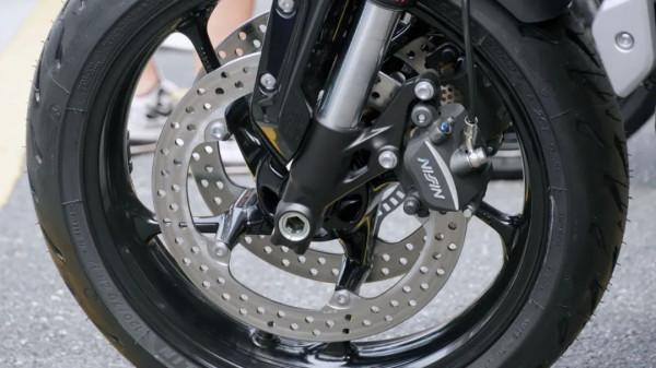 想擁有海王的三叉戟嗎？凱旋Trident 660實拍鑑賞