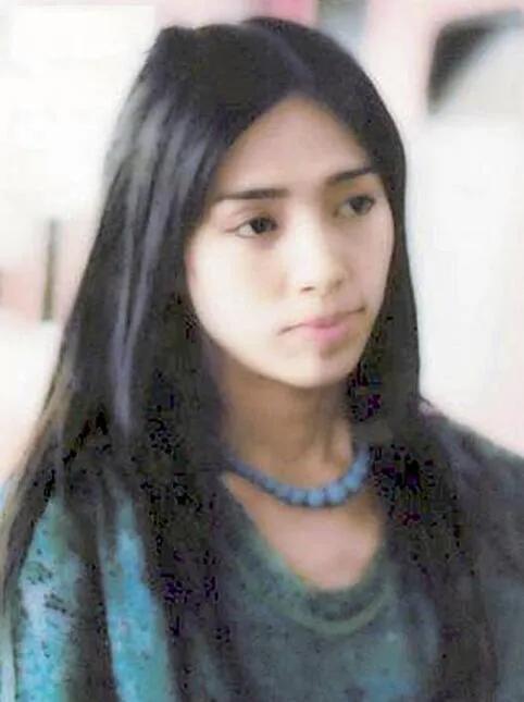 “億萬富婆”的荒唐人生:出身貧寒,5婚5離,養男人不養女兒? “億萬富婆”的荒唐人生:出身貧寒,5婚5離,養男人不養女兒?