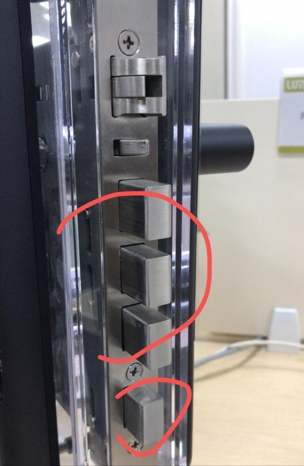 正在走紅的指紋鎖,為何很多人稱它是“智商稅”?來聽聽大實話 正在走紅的指紋鎖,為何很多人稱它是“智商稅”?來聽聽大實話