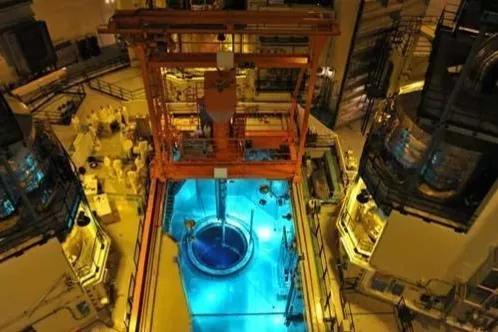 燃料越燒越多的“魔爐”,快中子核反應堆 燃料越燒越多的“魔爐”,快中子核反應堆