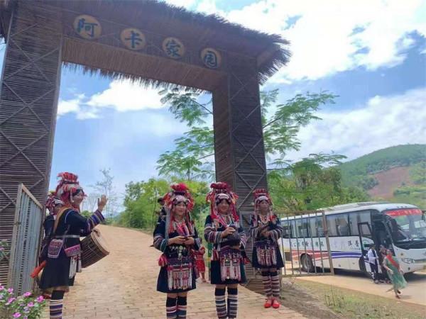 潭淵水悠,溪清水綠!歡喜瀰漫著迦甸嵐的每一個角落 潭淵水悠,溪清水綠!歡喜瀰漫著迦甸嵐的每一個角落