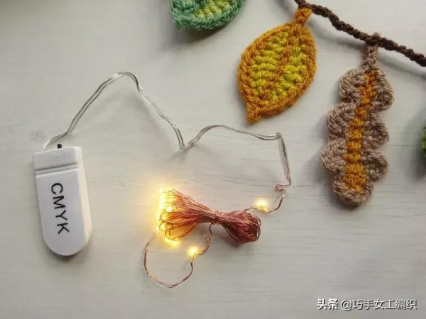 家裡的電源線用這招改造太讚了，多種葉子的鉤法，美爆整個家