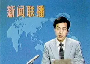 喬任梁父母網暴後亮相，靠短影片成為大V，活成了喪親家庭的榜樣