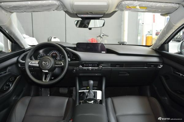 主打價效比 15萬左右的緊湊級轎車推薦