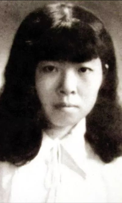 端木蕻良二妻鍾耀群：寫書講述丈夫與蕭紅的婚戀，直言蕭紅很病態