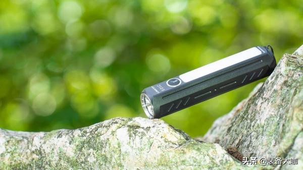 雙光源設計，覆蓋你所有照明需求—Lumintop 雷明兔E21C雙光源手電