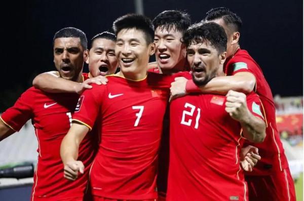 國足集訓多國腳被邀請！上海山東或有收穫，廣州可能很受傷