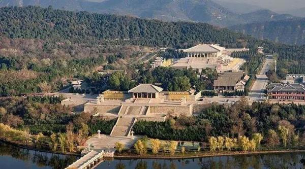 山神：人不犯我，我不犯人