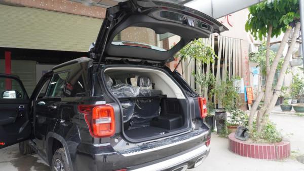 穩重大氣硬派當道！新款北京越野BJ30到店實拍