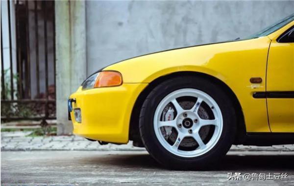 「轂銳馳」經典JDM─本田 EJ1 思域 車型賞析