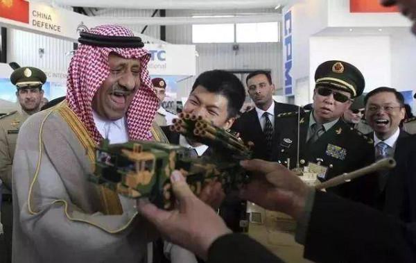 錢多人不傻？1988年沙特高價買36顆東風-3導彈，到底是賠還是賺？