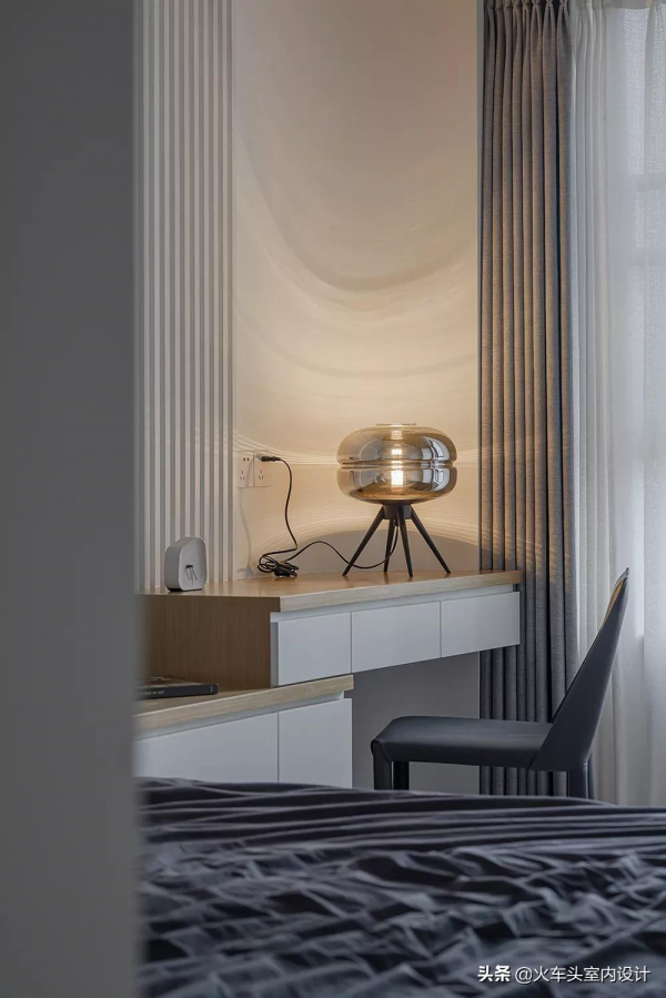 130㎡極簡自然風,方圓交錯,木白有序 130㎡極簡自然風,方圓交錯,木白有序