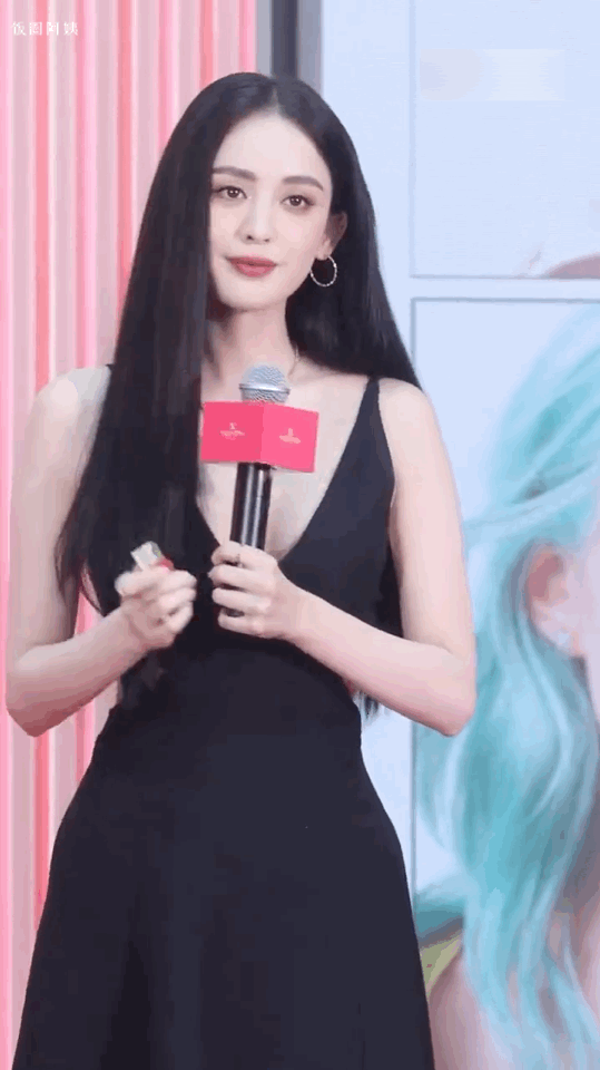 黑長直女星高圓圓、劉亦菲、楊冪、娜扎，誰是你真正的女神？