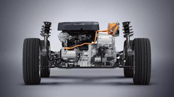 尺寸更大更豪華,吉利星越L出手,真比得過大眾途觀L麼? 尺寸更大更豪華,吉利星越L出手,真比得過大眾途觀L麼?