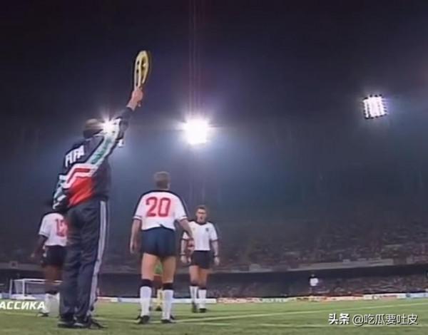 1990年世界盃1/4決賽，萊因克爾臨危救主，非洲雄獅昂首告別