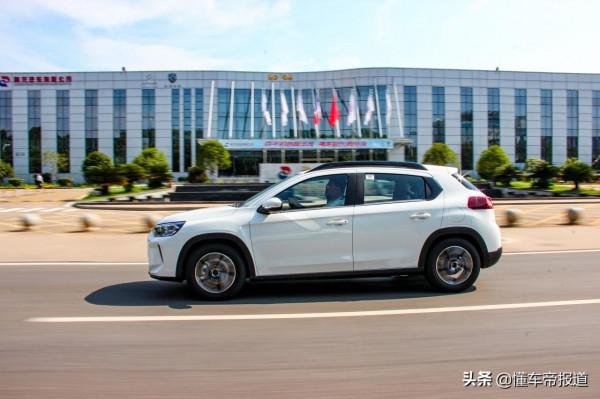 新車|預算只有10萬出頭,買它還是其他?試駕雪鐵龍全新C3-XR 新車|預算只有10萬出頭,買它還是其他?試駕雪鐵龍全新C3-XR