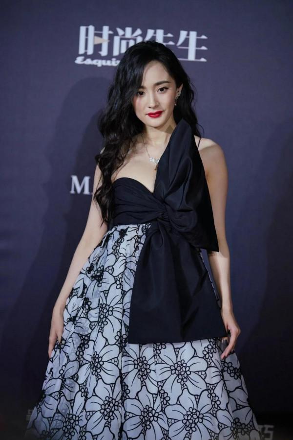 女星的時尚現場，大冪冪是必不可缺的