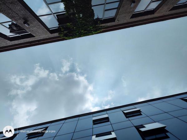 降至2399元，驍龍870+144Hz+一億畫素，這才叫真香機