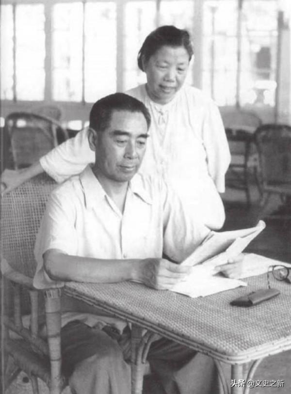 建國後，弟弟周恩壽工資低、子女多生活難，周恩來的辦法令人敬佩