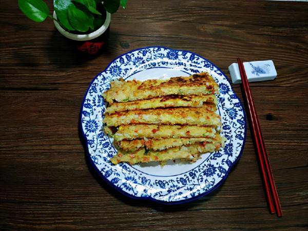 深秋，自己在家做這款早餐，不用發麵，口感香脆又營養，特好吃