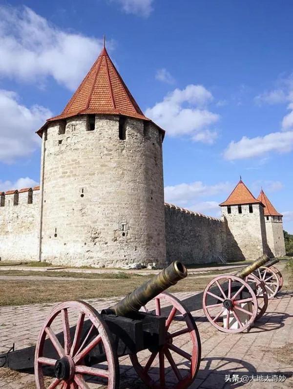 歐洲窮國&OpenCurlyDoubleQuote;摩爾多瓦&rdquo;現狀，美女如雲，帶你看看真實的地方