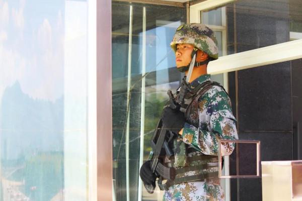 列兵,再見!上等兵,你好! 列兵,再見!上等兵,你好!