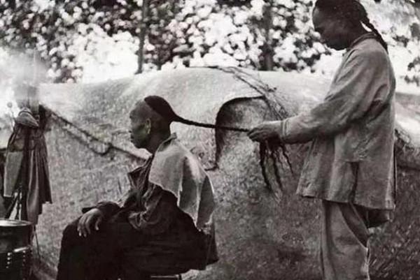 清朝人的髮型真的是陰陽頭?別被電視騙了,他們的真實發型是這樣 清朝人的髮型真的是陰陽頭?別被電視騙了,他們的真實發型是這樣