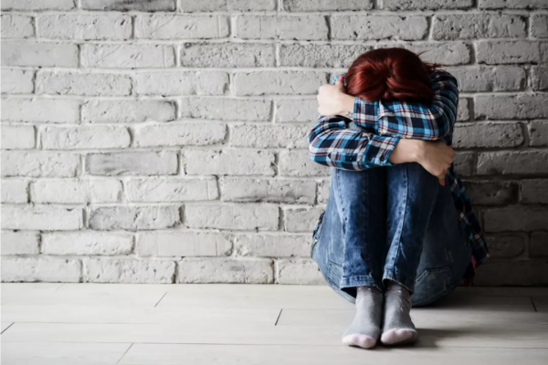 一波三折！面試N次，好不容易請到女傭，她卻進了新加坡警察局