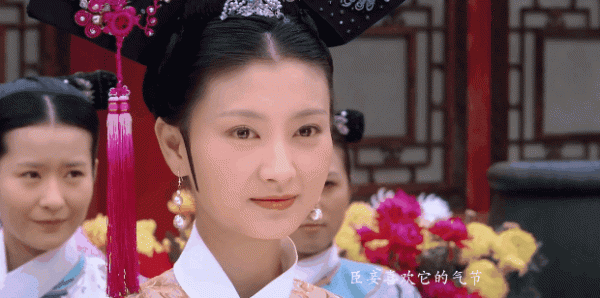 別的演員只是扮古裝漂亮,她們簡直就是從古代走來 別的演員只是扮古裝漂亮,她們簡直就是從古代走來