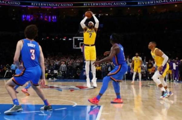 NBA今日參賽球隊最佳球員評選，字母哥40+16+7威少20+四雙均落選