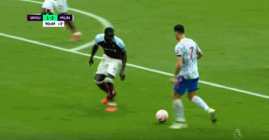 89分鐘絕殺,2-1!曼聯追平利物浦,C羅造點遭無視,憤怒吐痰 89分鐘絕殺,2-1!曼聯追平利物浦,C羅造點遭無視,憤怒吐痰