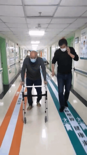 一邊防控 一邊救命&boxv;&OpenCurlyDoubleQuote;九死一生&rdquo;的&OpenCurlyDoubleQuote;高滲&rdquo;患者轉危為安