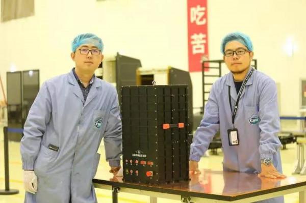 在8000米高空做3D列印,這支青年團隊開創了世界第一 在8000米高空做3D列印,這支青年團隊開創了世界第一