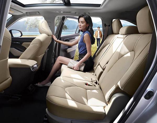 只能推薦兩驅尊貴版,全新漢蘭達到底怎麼選? 只能推薦兩驅尊貴版,全新漢蘭達到底怎麼選?