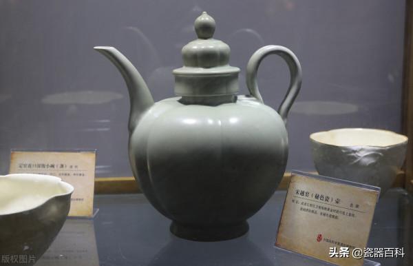 什麼叫秘色瓷？越窯秘色瓷歷史概念、釉色器型、歷史地位和貢獻