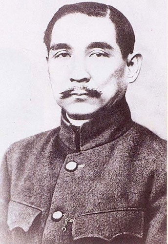 父親失蹤14年,1949年兒子被省委書記叫去談話才知:父親是特工 父親失蹤14年,1949年兒子被省委書記叫去談話才知:父親是特工