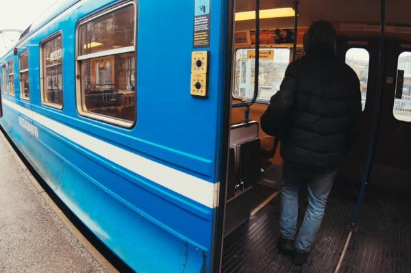 中國小夥的航海日記(一):在瑞典買船,我掏空了所有積蓄 中國小夥的航海日記(一):在瑞典買船,我掏空了所有積蓄