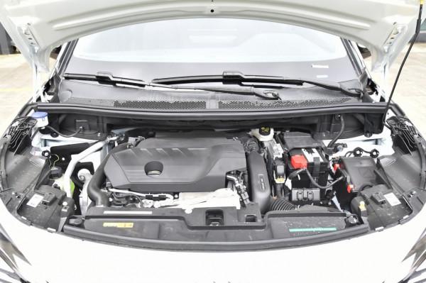 新車 | 新款標緻4008定名創享版,內外增新配色,現款售16.97萬起 新車 | 新款標緻4008定名創享版,內外增新配色,現款售16.97萬起