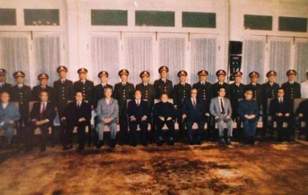 1988年全軍實行新軍銜制，被授予上將軍銜的都有誰