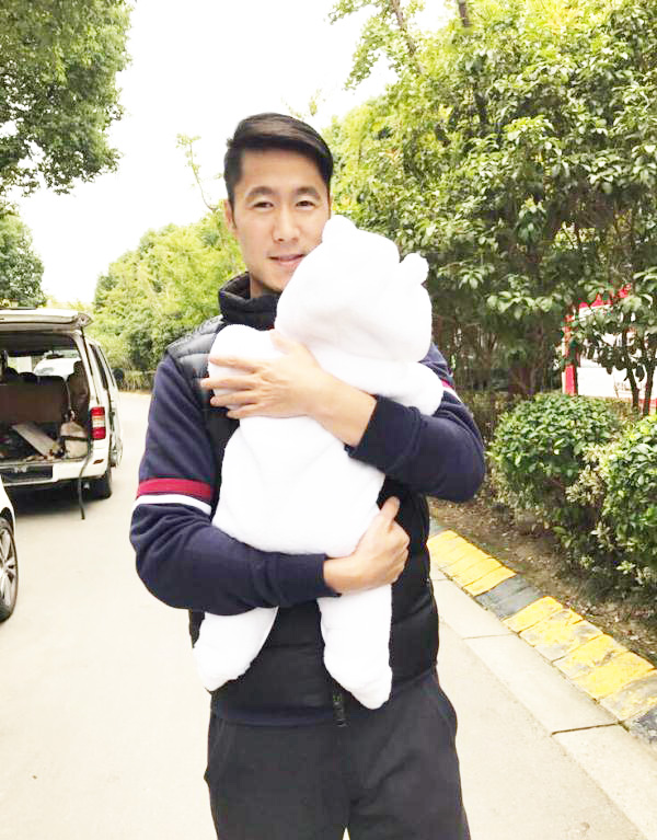 劉嘉：以命相搏鬥劫匪，從沒想過嫁王勵勤，我在婚姻中影響了他