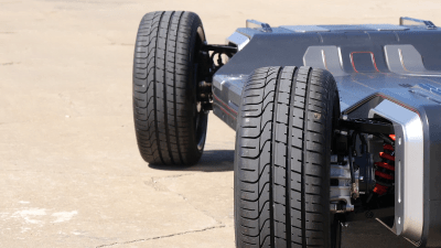 市值一度超6000億的Rivian上市，滑板式底盤從邊緣走向主流