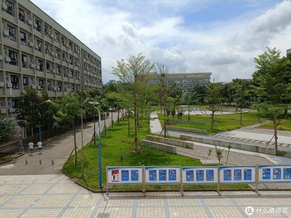 千元機價效比之王，還要什麼腳踏車！紅米 Note 10 Pro測評