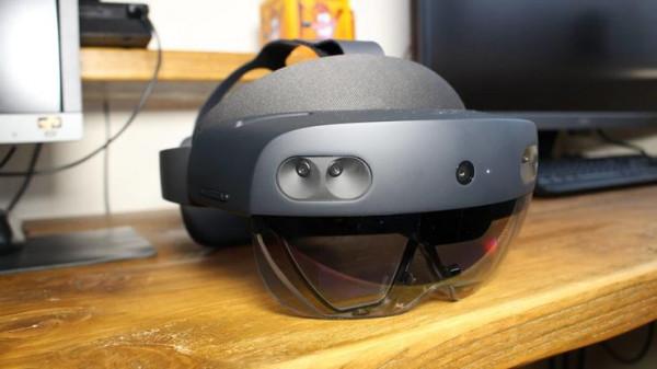微軟不敢豪賭 HoloLens