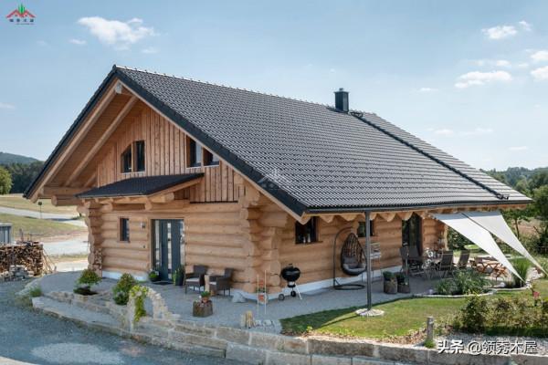 這4款120平方左右的圓形原木頭建造的小木屋別墅冬天最合適住 這4款120平方左右的圓形原木頭建造的小木屋別墅冬天最合適住